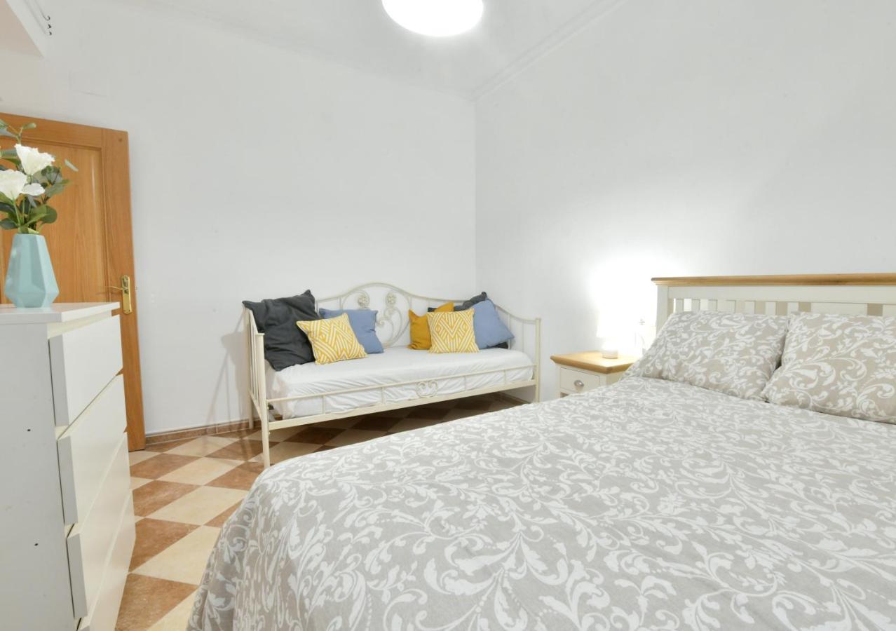 Ms4 Apartamentos Nervion Para 4 Personas Seville Ngoại thất bức ảnh
